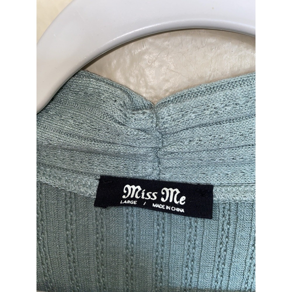 Miss Me Top Women Green Crochet V-Neck Long Sleeve Knotted Large  Stripe Western - Picture 4 of 8